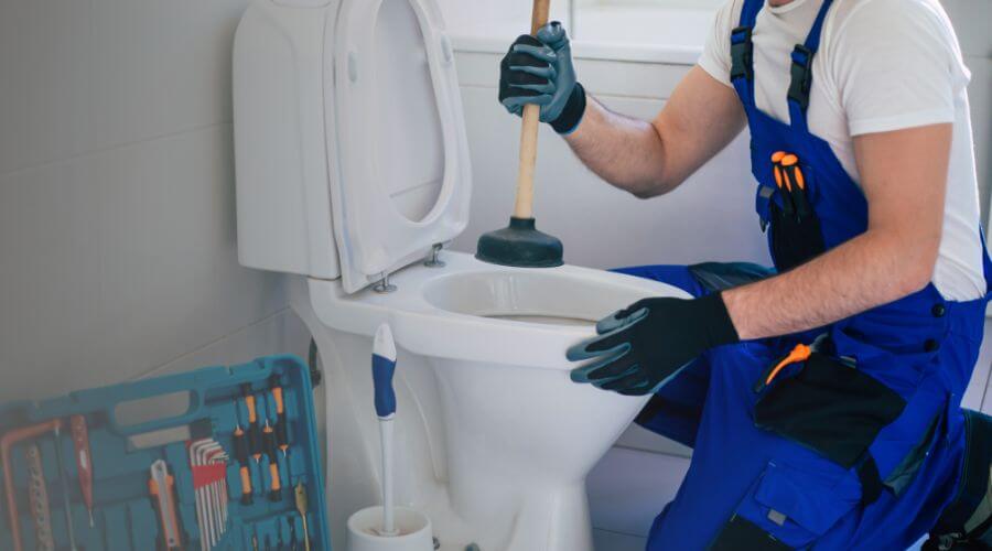 Professional emergency plumbing in Camden, MO